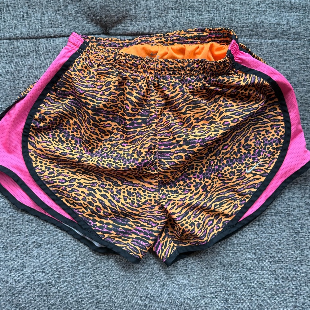 Women's Nike Leopard Print Dri fit